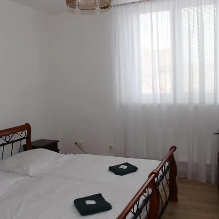 Hotel Cerny Kun 3*